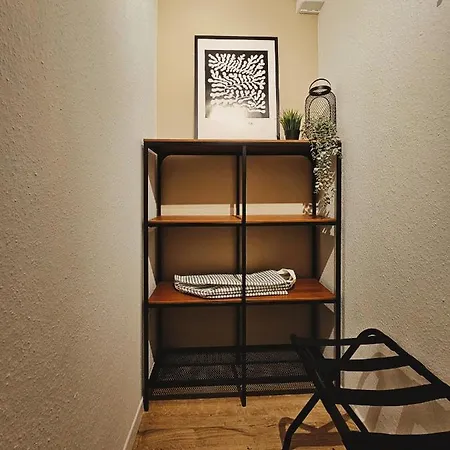 Modern & Comfortable Business Stuttgart - Wlan, 4k Tv, Kueche, Waschmaschine, Balkon Daire Korntal-Münchingen