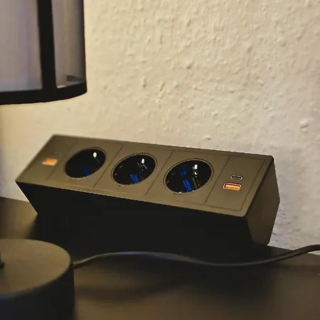 Modern & Comfortable Business Stuttgart - Wlan, 4k Tv, Kueche, Waschmaschine, Balkon Daire